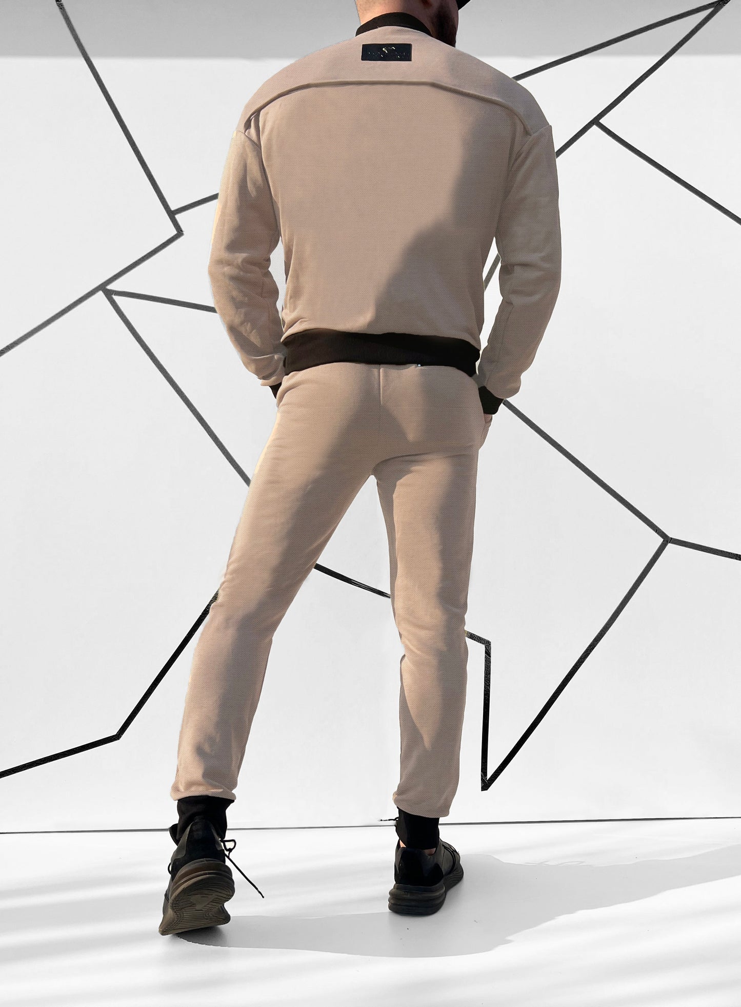 Vyriškas kreminės spalvos medvilninis laisvalaikio kostiumas 'Donveldo'