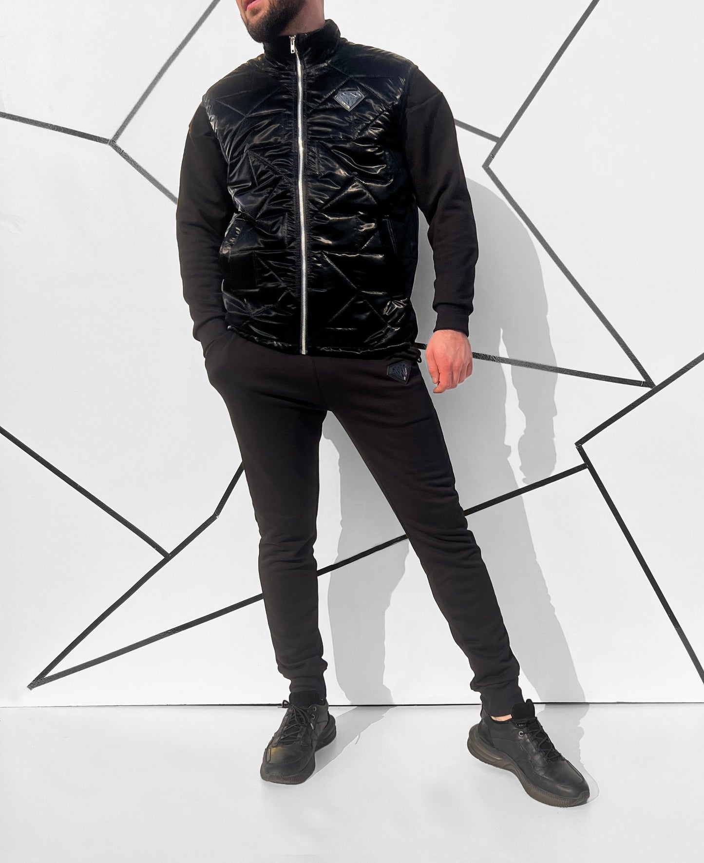 Vyriška juodos spalvos rudeninė/ pavasarinė liemenė 'Velgrano'