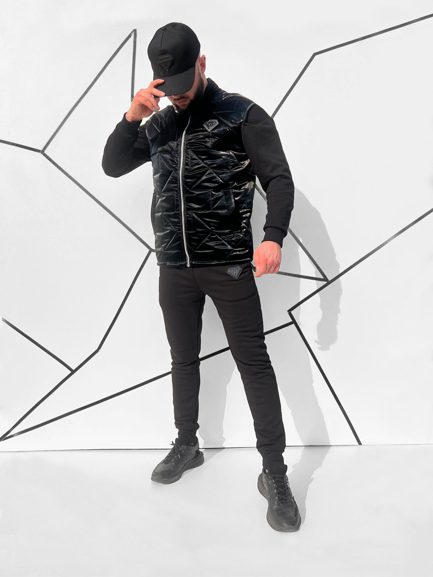 Vyriška juodos spalvos rudeninė/ pavasarinė liemenė 'Velgrano'