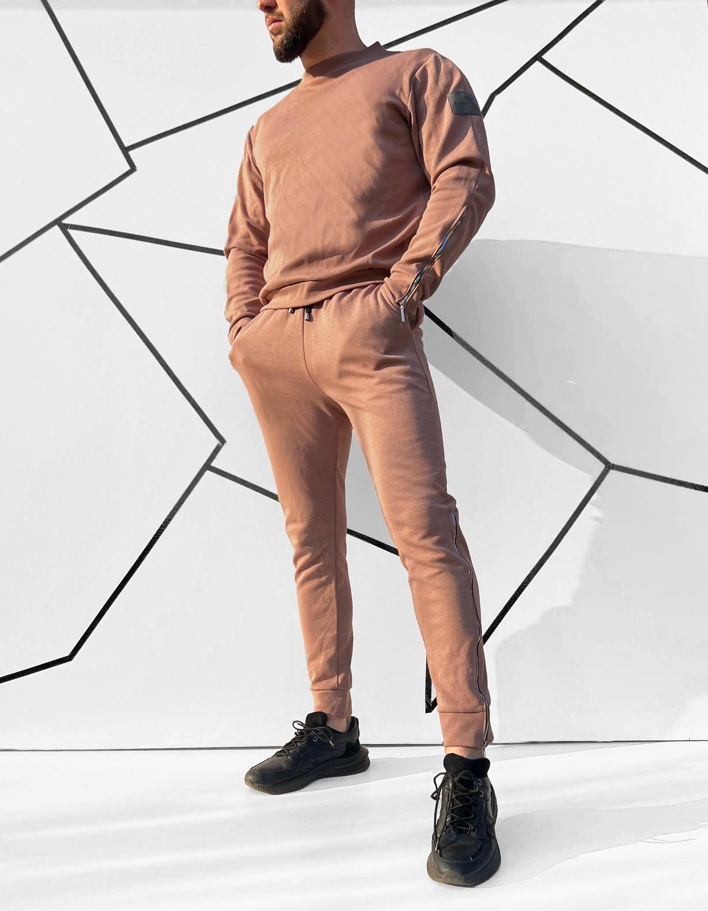 Rudas medvilninis laisvalaikio kostiumas vyrams  'Mavetido"