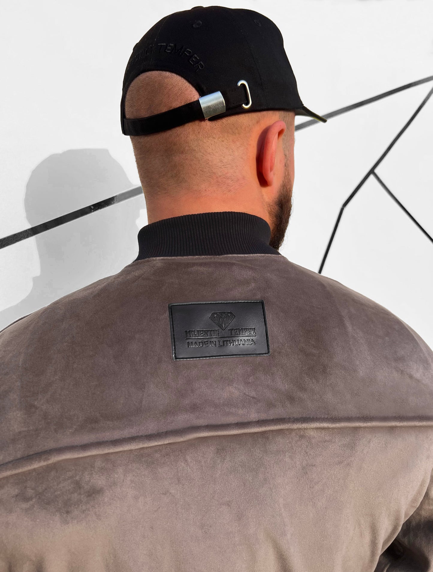 Vyriškas veliūrinis laisvalaikio kostiumas 'Lovardete'