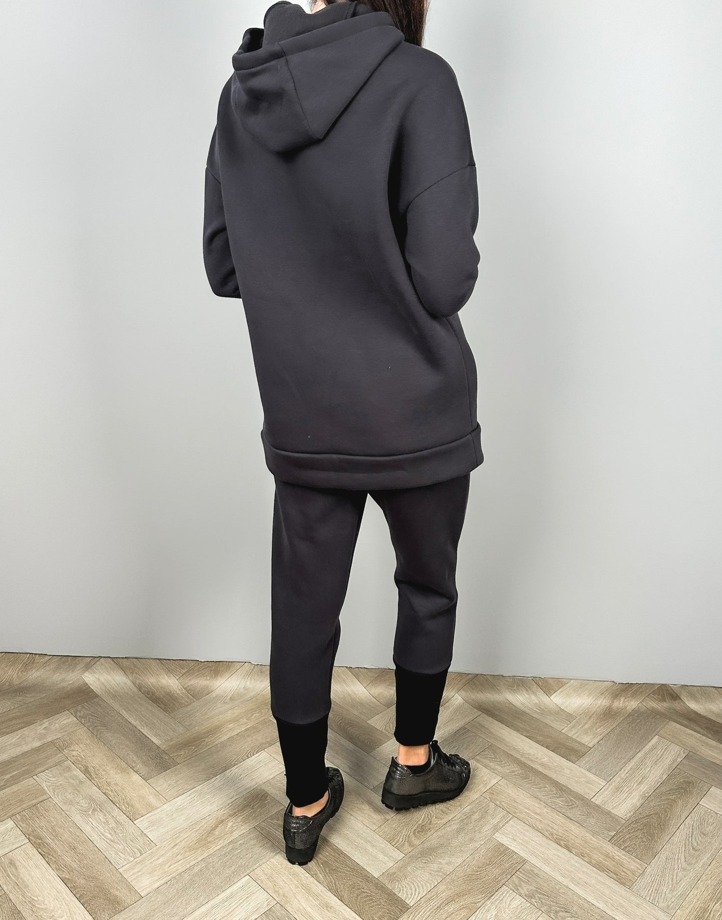 Moteriškas laisvalaikio kostiumas su kapišonu 'Sunvedo'