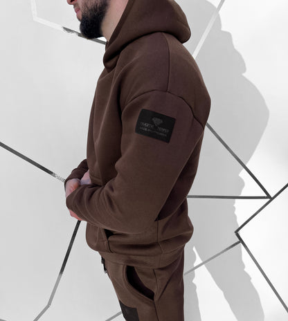 Šokoladinės spalvos medvilninis Oversize laisvalaikio kostiumas 'Sovarre'