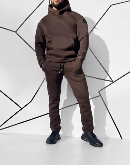 Šokoladinės spalvos medvilninis Oversize laisvalaikio kostiumas 'Sovarre'