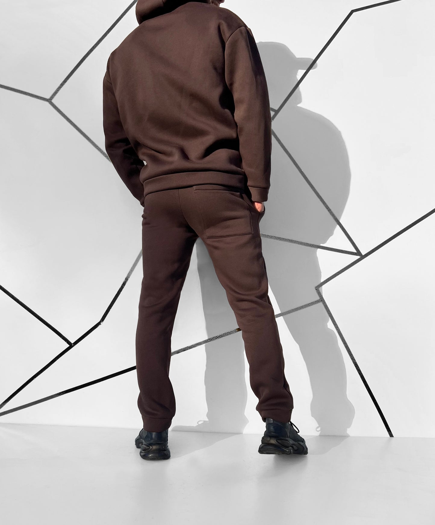 Šokoladinės spalvos medvilninis Oversize laisvalaikio kostiumas 'Sovarre'