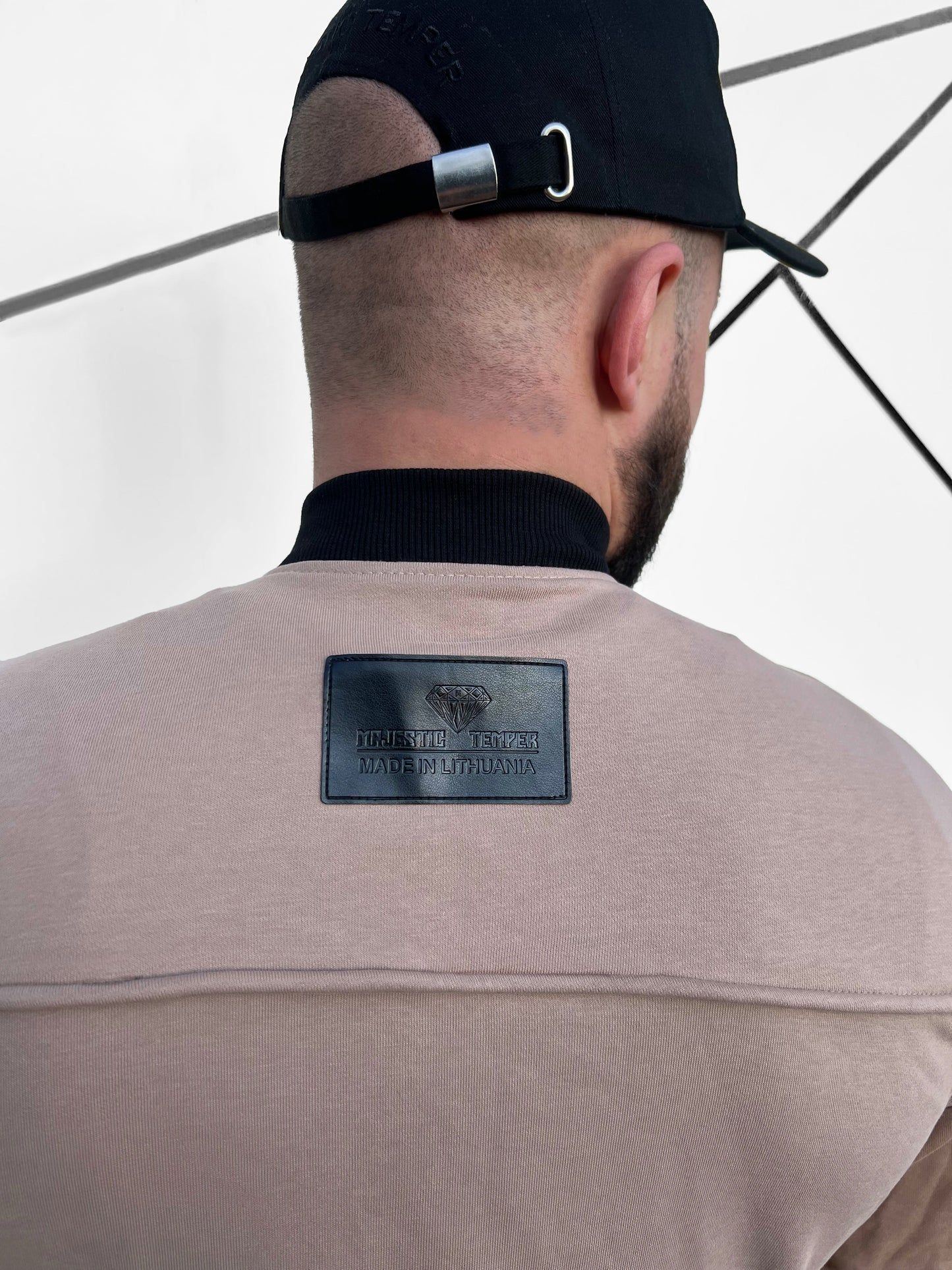 Vyriškas kreminės spalvos medvilninis laisvalaikio kostiumas 'Donveldo'